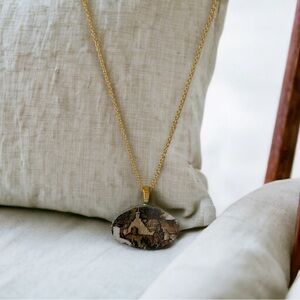 Wood and Sons broken china necklace